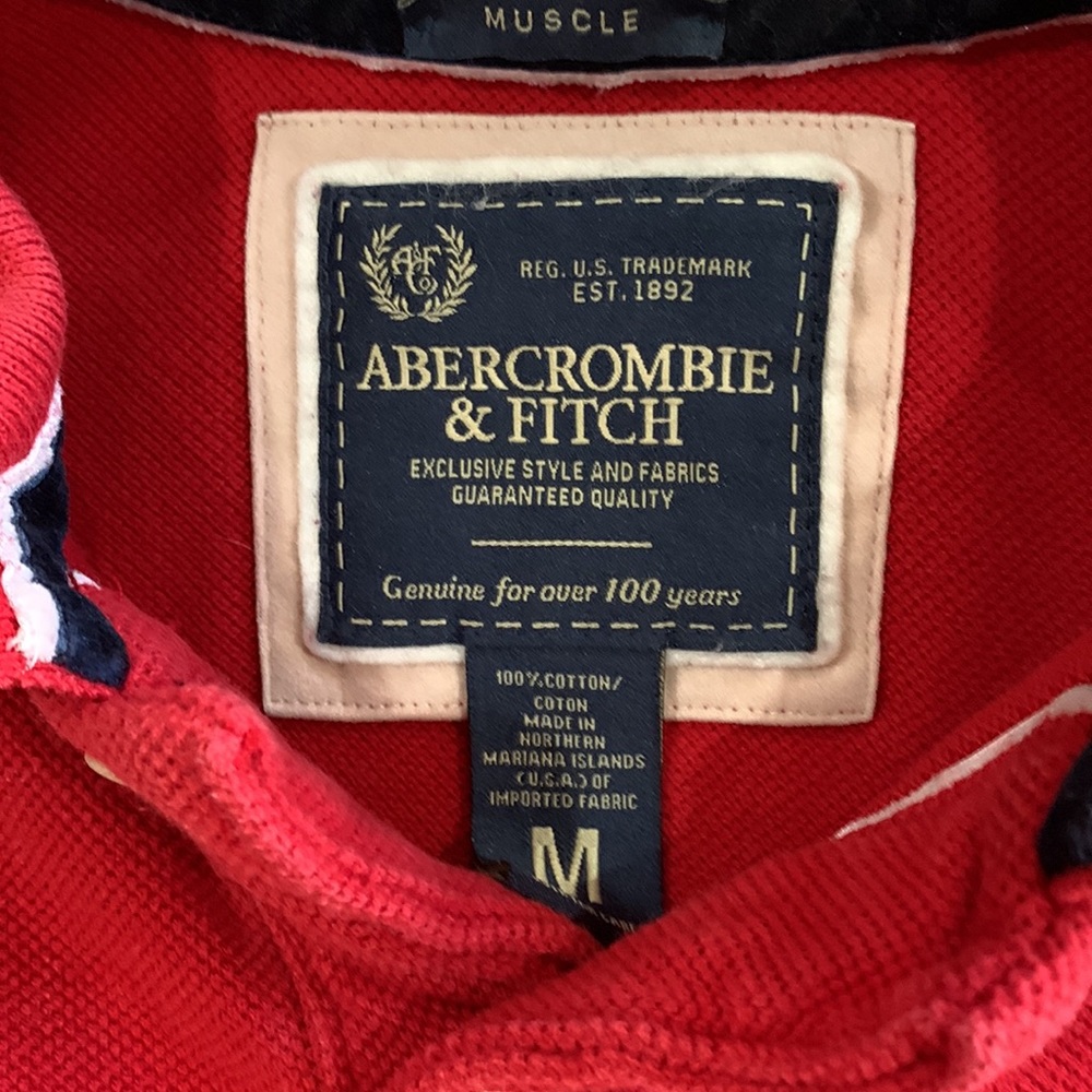 Mens long sleeve polo by Abercrombie & Fitch, size Medium - Picture 2 of 3